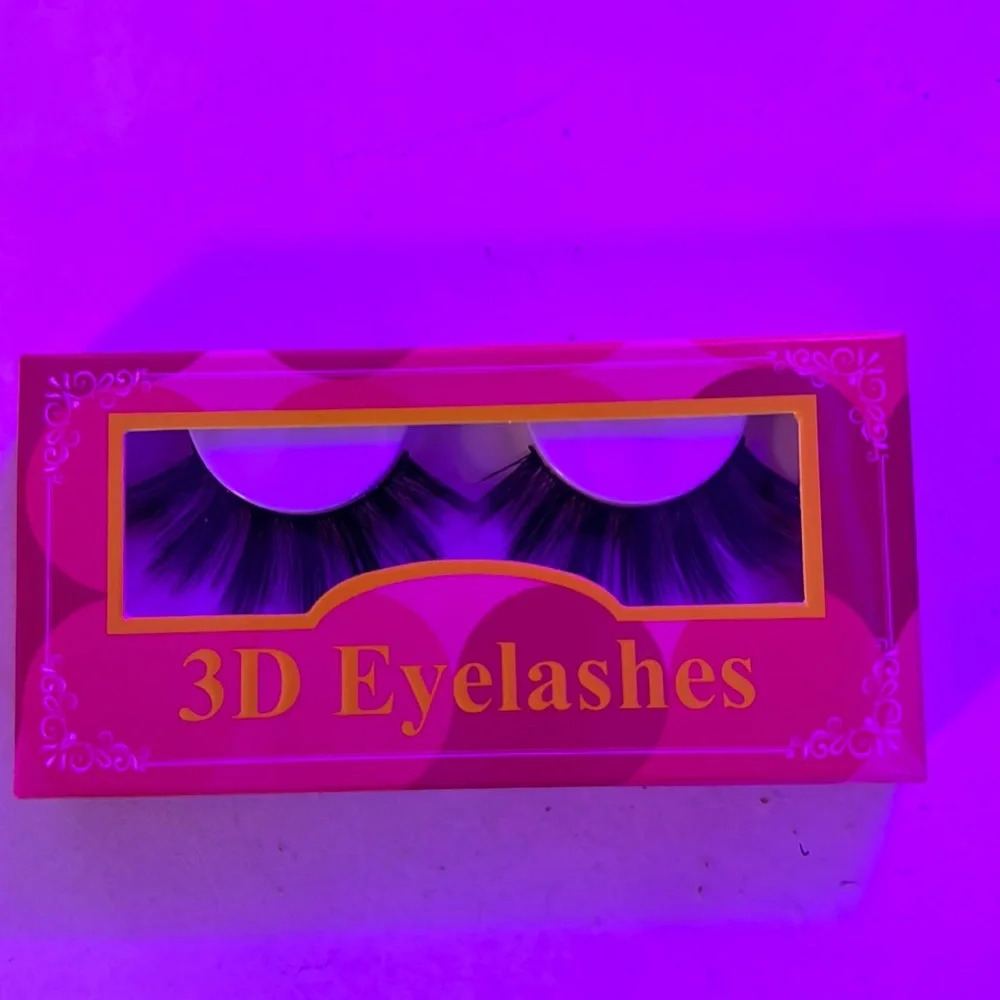 Large false lashes - Picture 1 of 1
